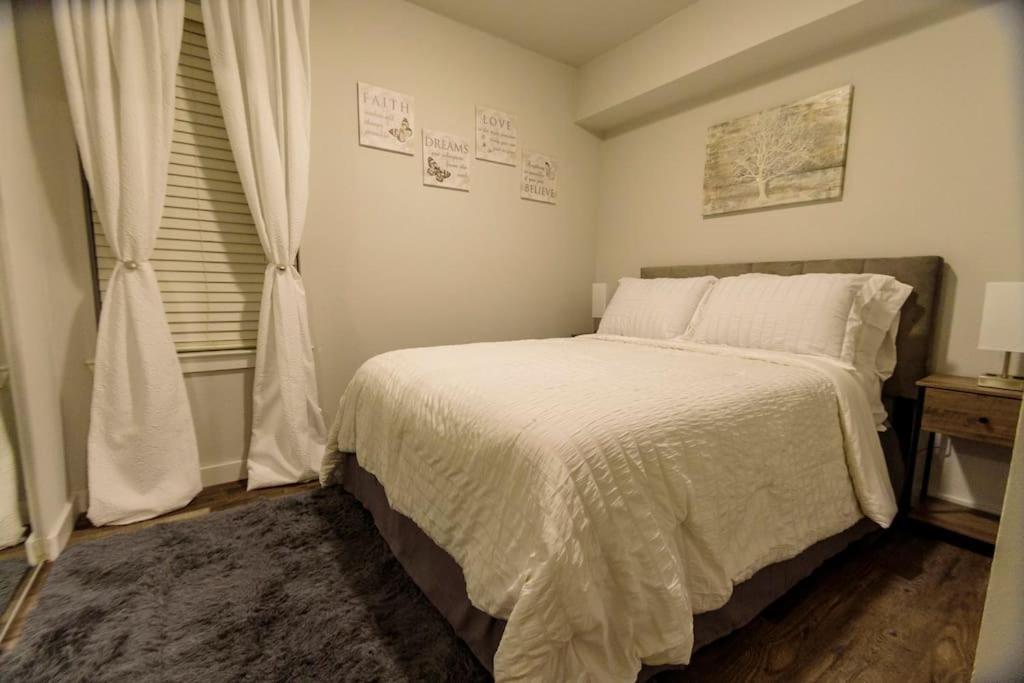 Apartment Gracefully Purposed Retreat, Cozy & Relaxing Stay! *